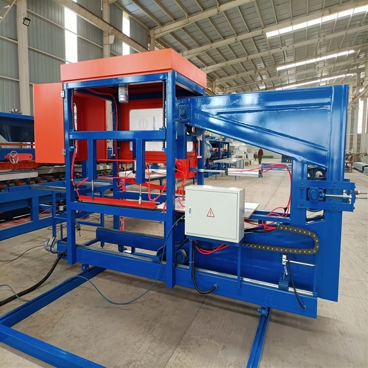 PLC 제어 시스템으로 샌드위치 패널 제조 기계 32KW 모터 전력 0.3-0.8mm 1000mm 16T 무게