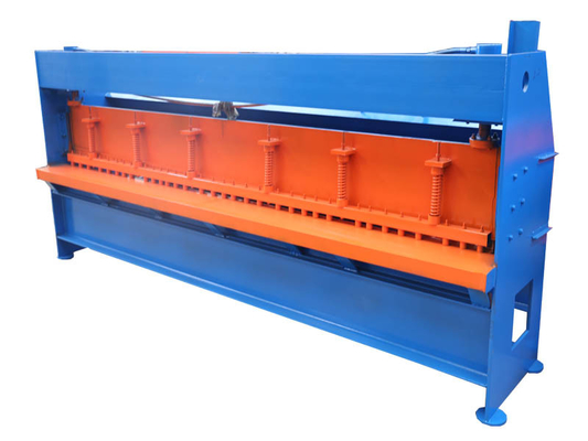4m 6m PLC 통제 강철판 깎는 기계 1.0mm 간격 이하