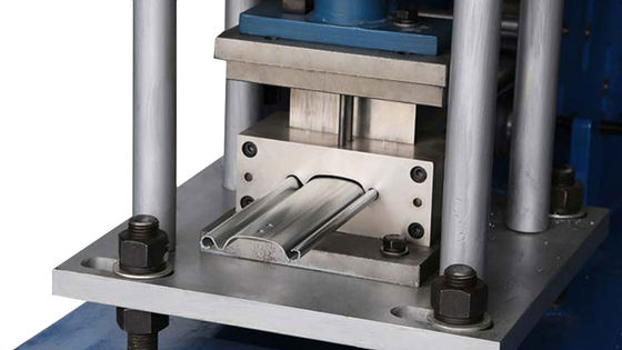 0.3-2MM 셔터 도어 롤 형성 기계 15 스테이션